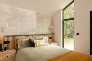bespoke cabin interior design in Happynest Floya lodge